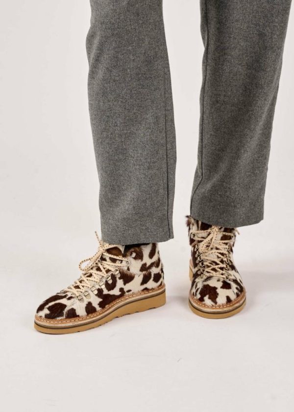 Theindigoinquiry.shopf547d19f38 2